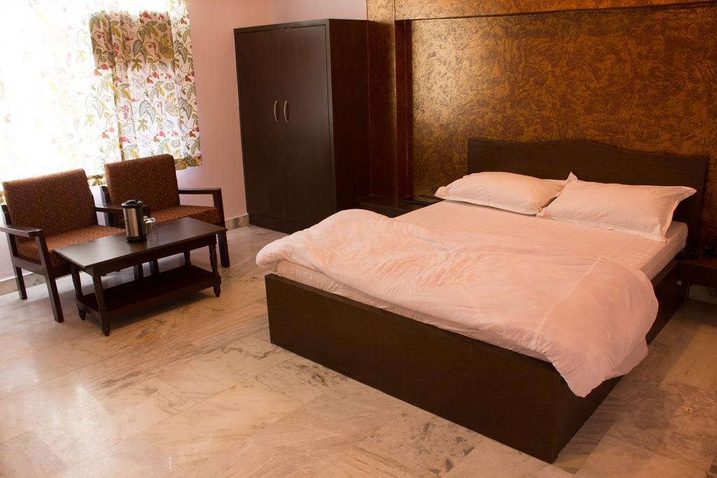 ג'איפור Hotel Holiday Home מראה חיצוני תמונה
